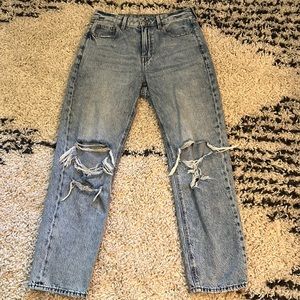 american eagle ripped jeans